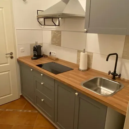 Apartamento Mit Terrasse Ip-tv Stellplatz Krefeld