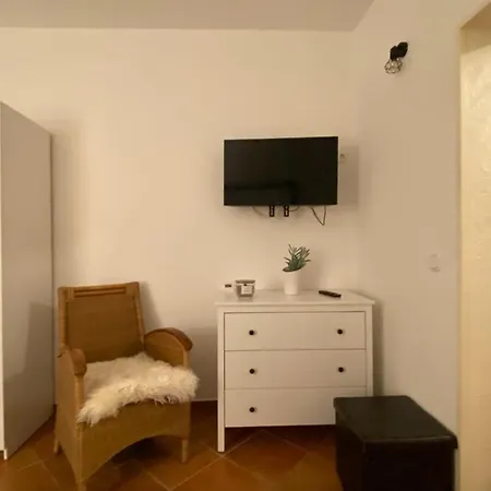 Apartamento Mit Terrasse Ip-tv Stellplatz *